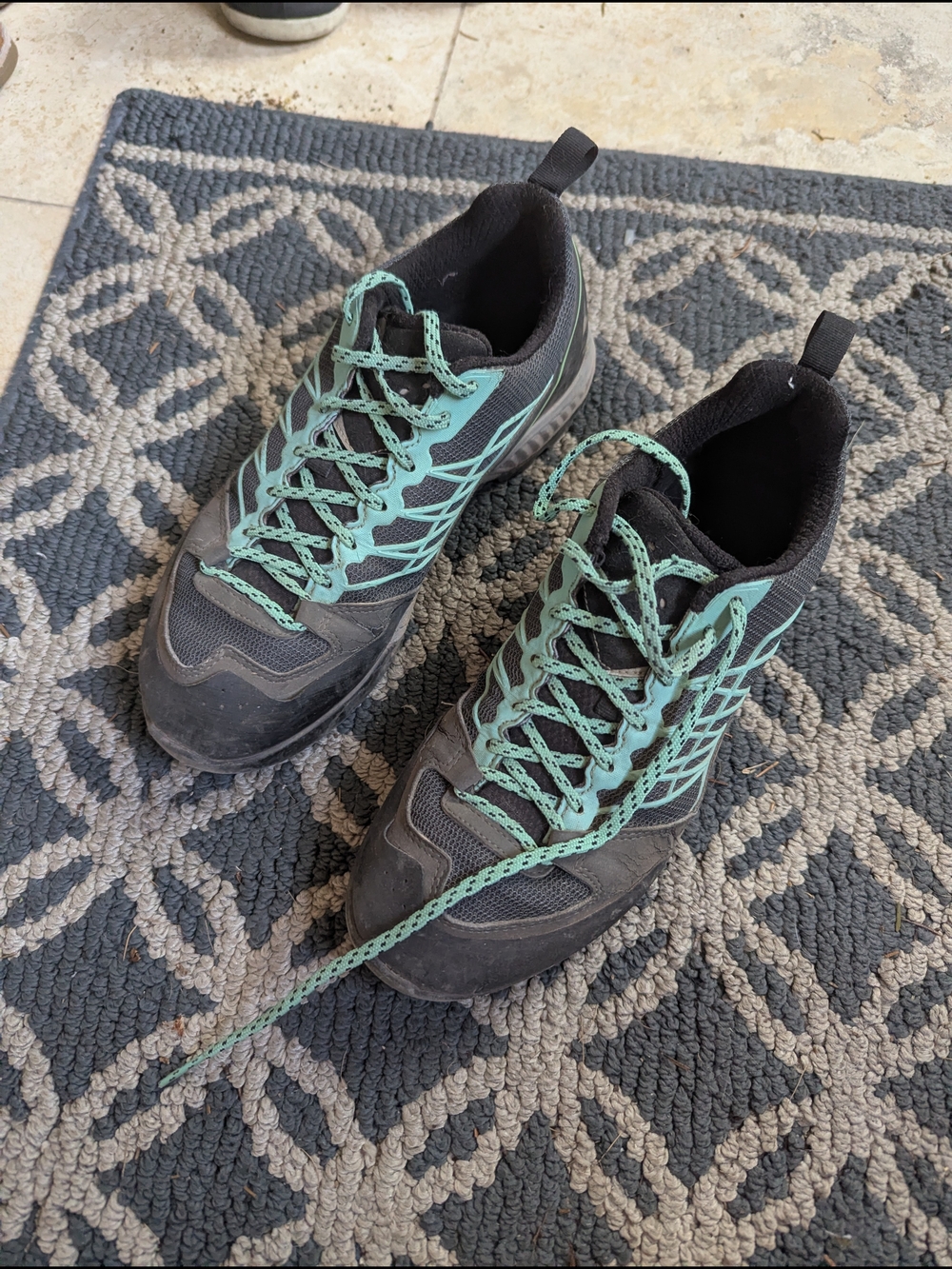 Scarpa Black Approach Shoes Women's Size 7